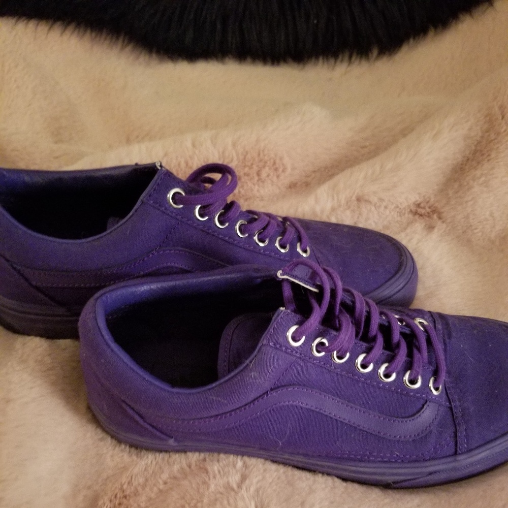 Vans Monochrome Purple Skate Shoe